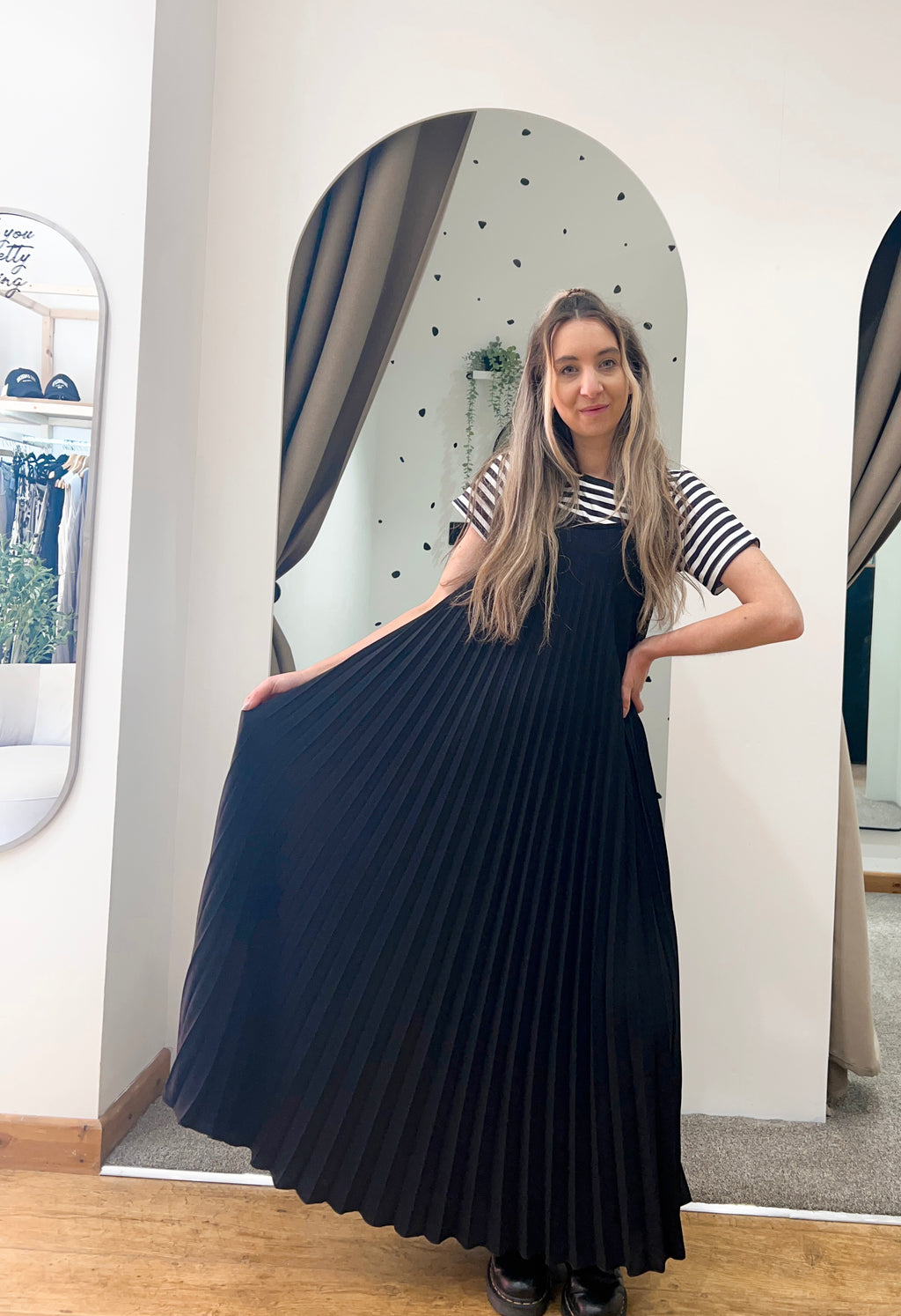 Elsie dress black