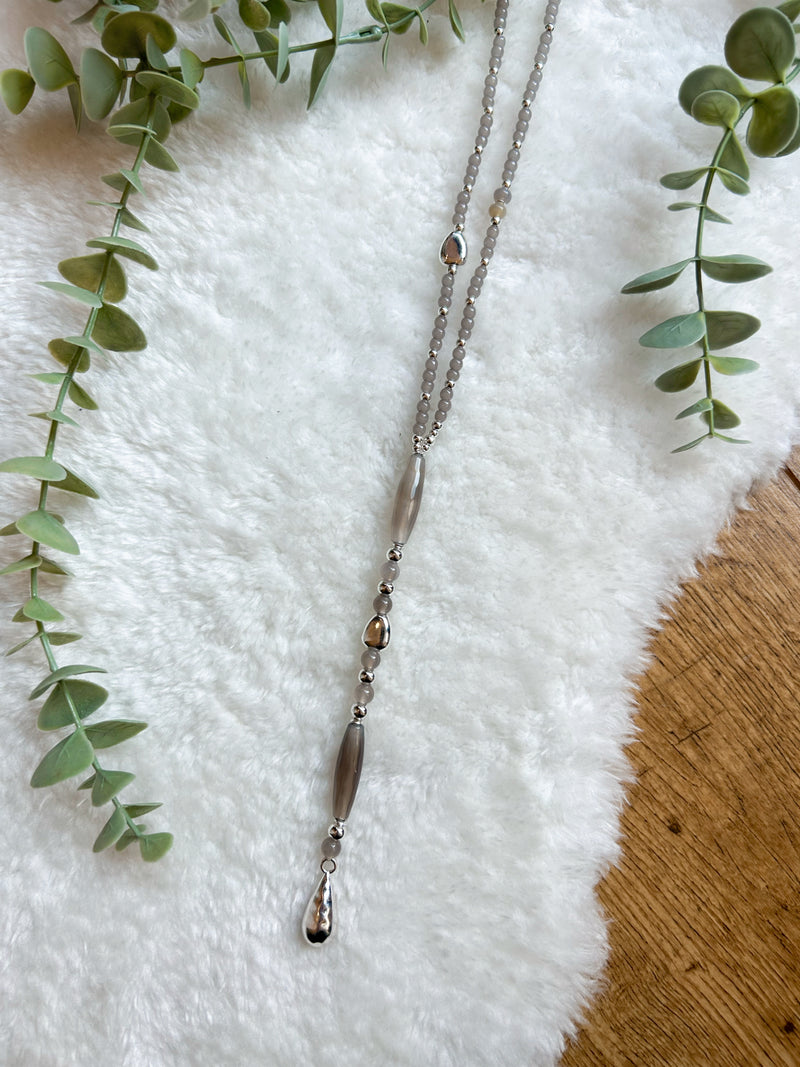 Silver beaded necklace