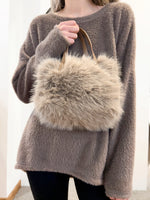 Fluffy oversized jumper taupe