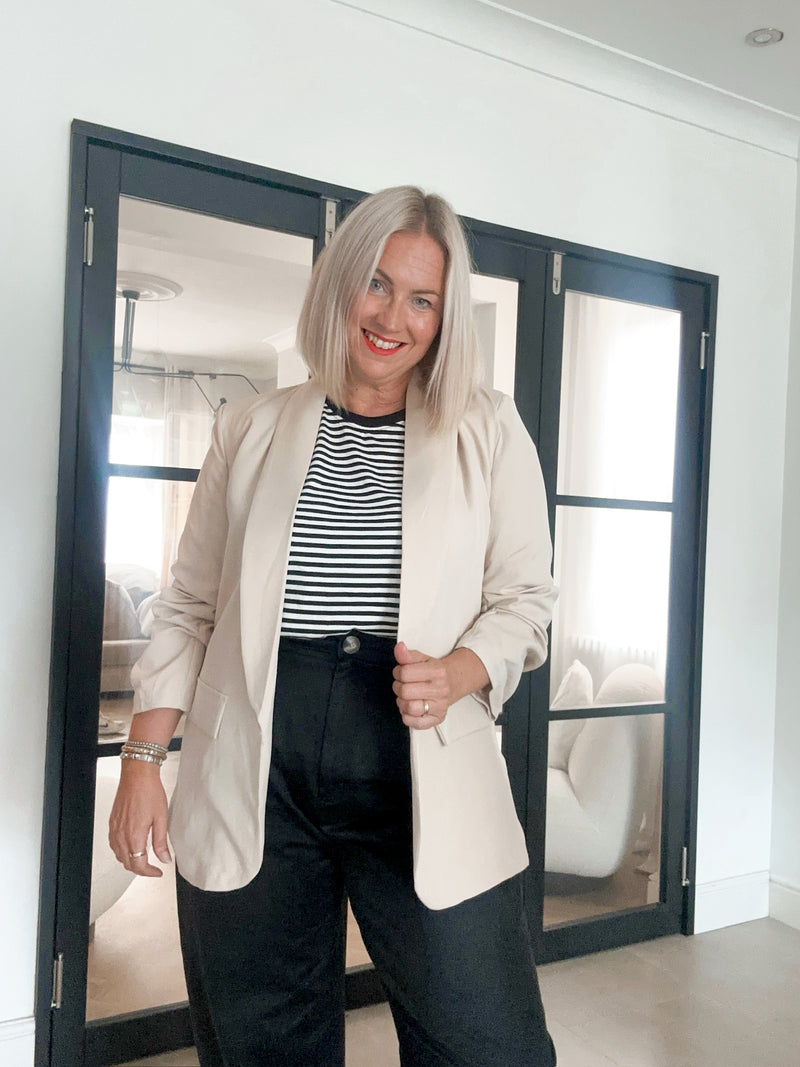 Ruched sleeve blazer beige