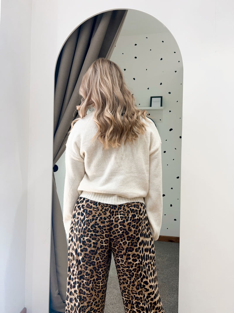 Leopard bow jumper