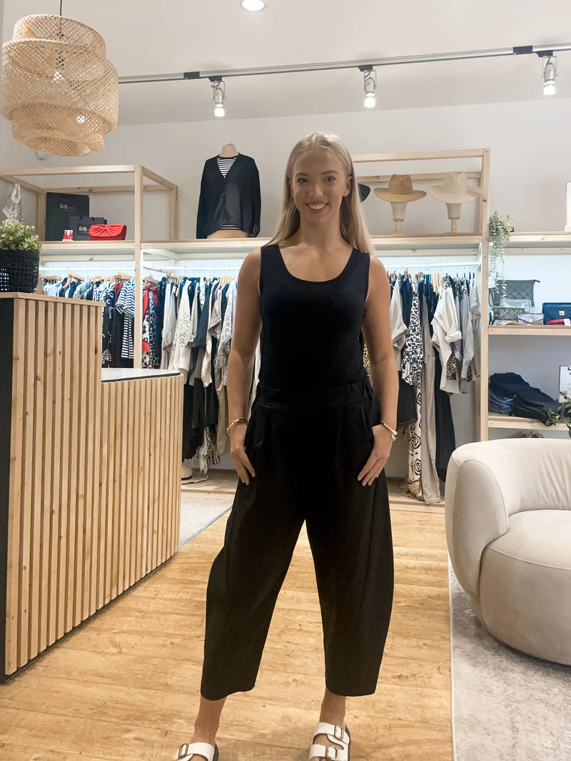 Milan trousers black