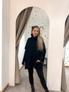 Button side jumper black