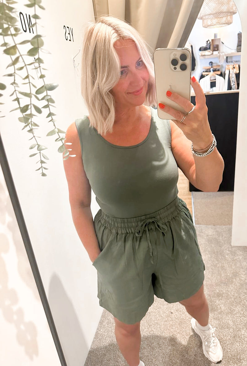 Vest top khaki