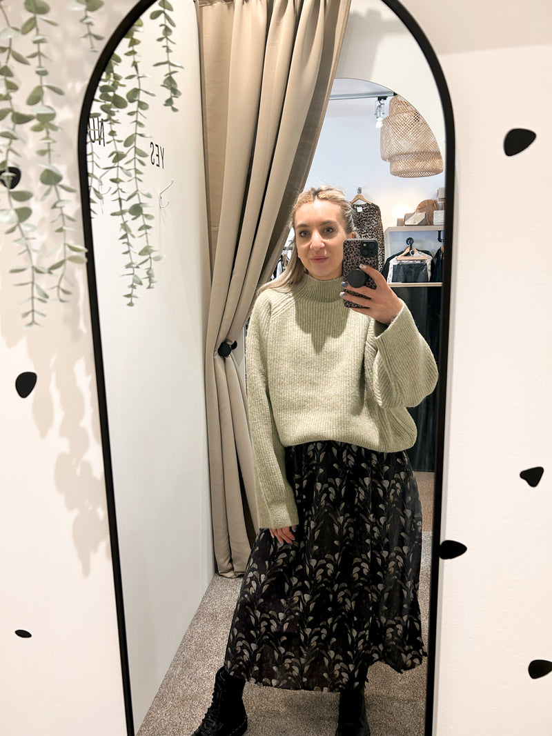 Soft feel funnel neck jumper pistachio