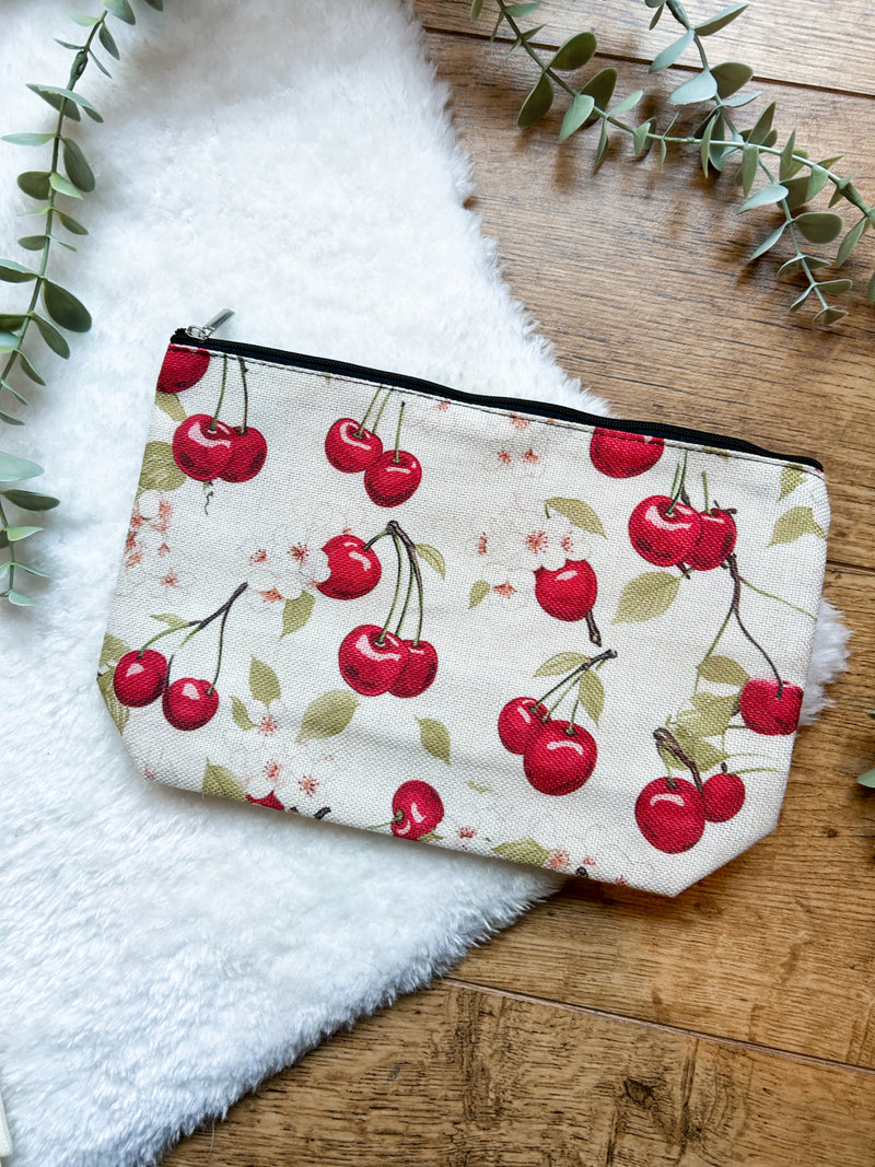 Zip pouch/makeup bag