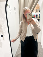 Stone cardi
