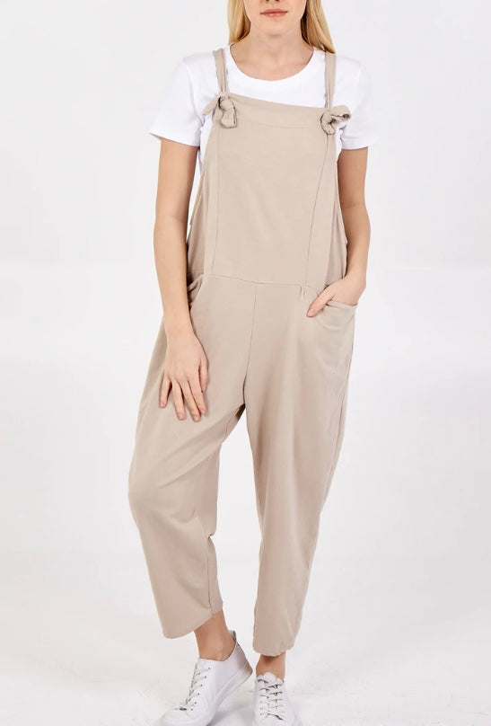Beige slouchy dungarees